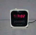 Sony Dream Machine ICF-C121 Fm Alarm Clock Radio White Cube. Fixed Price $29.45.