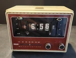 Vintage Rca A.m. Clock Radio Working Model Rwd 424Y. Fixed Price $49.95.