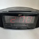 Vintage Zenith Dual Alarm Clock Radio Am Fm Corded Battery Backup Model Z207B. Fixed Price $15.19.