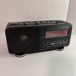 Vintage Lloyds Am/fm Clock Radio Dual Alarm Wake Up System. Fixed Price $19.99.