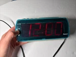 Vtg Advance Digital Alarm Clock Teal Snooze Dimmer Big Numbers Model 4022 Tested. Fixed Price $14.00.