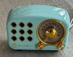 Greadio R-919 Portable Vintage Radio Speaker Fm And Bluetooth, Usb Charging. Fixed Price $30.00.