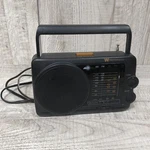 White Westinghouse Am Fm Radio W/ Weather Alert WPC-1109 Great Condition. Fixed Price $7.99.
