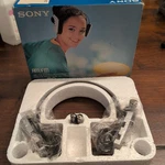 Sony MDR-R9 Fm/am Walkman Stereo Headphone Receiver Rare Vintage Read. Fixed Price $100.00.