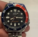Seiko SKX175. Fixed Price $410.00.