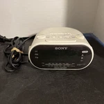 Sony Dream Machine ICF-C318 Dual Alarm Clock Fm/am W/backup Battery Tested Works. Fixed Price $17.00.