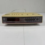 Vintage Digital Alarm Clock Softlite 7-4657A Am/fm Radio. Fixed Price $14.98.
