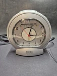 Timex T317S Am Fm Radio Analog Style Alarm Clock .. Fixed Price $20.00.