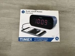 Timex T231GRY Dual Alarm Am/fm Clock Radio Digital Tuning Line-in Ready Complete. Fixed Price $20.00.