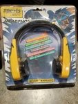 New Vintage Sports By Gpx AHP3200D Yellow Am/fm Headphone Radio Nos. Fixed Price $17.99.
