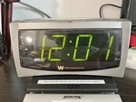 White Westinghouse Model WCR-11211 Dual Alarms Pre-owned (h). Fixed Price $19.68.
