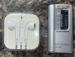 Aiwa Super Bass Am/fm Stereo Radio CR-LA30 + New Apple Ear Buds Japan. Fixed Price $14.95.