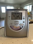 Timex Indiglo T622H Am/fm Radio Cd Player Alarm Clock Snooze W/ MP3 Line-in. Fixed Price $35.99.