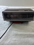 Vintage General Electric Clock Radio Model 7 4305B Retro Works Perfectly. Fixed Price $41.40.