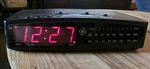 Ge Clock Radio Alarm Model 7-4825A Tested Works Great. Fixed Price $15.00.