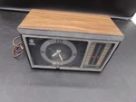 Vintage Analog Clock Woodgrain Model 7-4501 Read!. Fixed Price $25.00.