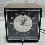 Vtg Sony Clock Modern Solid State Alarm Transistor Am Radio 6RC-23 Mid-century. Fixed Price $9.95.