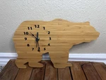 Wooden Bear Shaped Wall Clock Lodge Hunting Decor Battery Operated. Fixed Price $34.99.