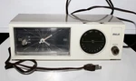 Vintage Rca Clock Am Radio Tan Model Rzd 405B 1973 & Works Great. Fixed Price $17.99.
