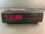 Vintage Working Realistic Alarm Clock Am/fm Radio CHRONOMATIC-261 Model 12-1568. Fixed Price $18.20.