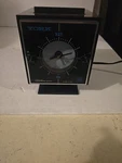 Vtg 1970 York TC-106 Am Fm Clock Radio Alarm Space Age Design Green Works. Fixed Price $55.99.