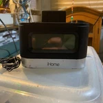 Ihome IPL8BN Stereo Fm Clock Radio With Lightning Dock For Iphone 5S 6. Fixed Price $14.00.
