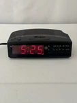 Vtg General Electric Clock Radio 7-4815A Am/fm Digital Alarm Tested Works. Fixed Price $18.99.