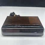 Vintage Emerson Red 5521 Alarm Digital Clock Radio Am Fm Wood Grain-tested Works. Fixed Price $26.99.
