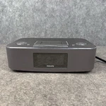 Philips DC390/37 Docking Station For Ipod Ipad Iphone Fm Radio Alarm Clock. Fixed Price $33.43.