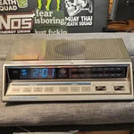 Clean 7-4217 Vintage Woodgrain Digital Am/fm Clock Radio Dual Alarm Battery. Fixed Price $45.00.