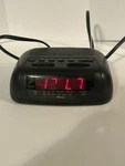 Sunbeam Hospitality Fm Alarm Black Clock Radio Model #89014. Fixed Price $7.99.
