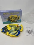 Vintage Windsor Novelty Angelfish Radio Am(mw)-fm Emergency Siren Works Tested. Fixed Price $24.50.