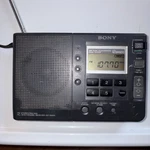 Sony 12-BAND Short Wave World Pll Synthesized Receiver Icf SW30. Fixed Price $144.00.