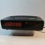 Westinghouse WCR-15313 Vintage Am/fm Digital Alarm Clock Radio Space Saver. Fixed Price $9.00.