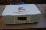 Henry Kloss Am/fm/cd Radio Model 88CD Cambridge Soundworks Remote. Fixed Price $60.00.