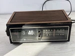 Vintage 1982 General Electric Flip Clock Radio Alarm 7-4303G For Parts Only. Fixed Price $29.99.