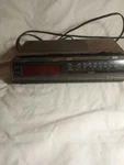 Emerson Vintage Digital Am/fm Alarm Clock Radio RED5521A Faux Woodgrain Finish. Fixed Price $12.99.