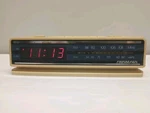 Vintage Soundesign 3629-IVY Am-fm Clock Radio. Fixed Price $29.99.