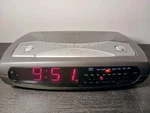 Brookstone CKS2022 Am/fm Automatic Smartset Date & Time Dual Alarm Clock Radio. Fixed Price $15.49.