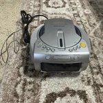 Y2K Emerson Cd Am/fm Stereo Clock Radio Dual Alarm Model CKD1100. Fixed Price $25.00.