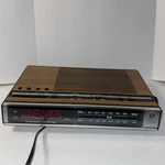 Vintage Am/fm Alarm Clock Radio Model 7-4636D Works! General Electric. Fixed Price $24.72.