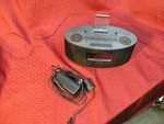 Ihome IDL46 Dual Alarm Fm Clock Radio Charging Dock Apple Ipod Ipad Iphone. Fixed Price $24.99.