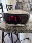 Living Solutions Compact Disc Am Fm Alarm Clock Radio Led Snooze Tested Works. Fixed Price $19.95.