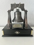Rare Vtg Liberty Bell Novelty (am) Battery Operated Desktop Radio. Fixed Price $12.99.
