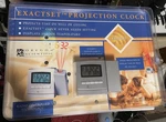 Oregon Scientific Exactset Projection Clock 400935 Brand New 2001 Sealed. Fixed Price $199.94.