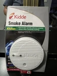 Kidde 0918K Smoke & Fire Alarm Kitchen W/ Bright Safety Light 440376 9V. Fixed Price $23.10.