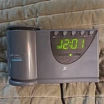 Vintage Zenith Aroma Sound Therapy Machine Alarm Clock Radio Am/fm Scented Z358G. Fixed Price $25.00.