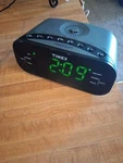 Timex Alarm Clock Radio Am Fm Model #T231-A-C Large Display Electric. Fixed Price $9.95.