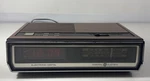 Vintage General Electric Electronic Digital Alarm Clock Radio 7-4635 Works. Fixed Price $24.99.