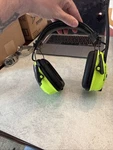 Howard Leight By Honeywell Sync Hi-visibility Digital Am/fm Radio Earmuff. Fixed Price $74.99.